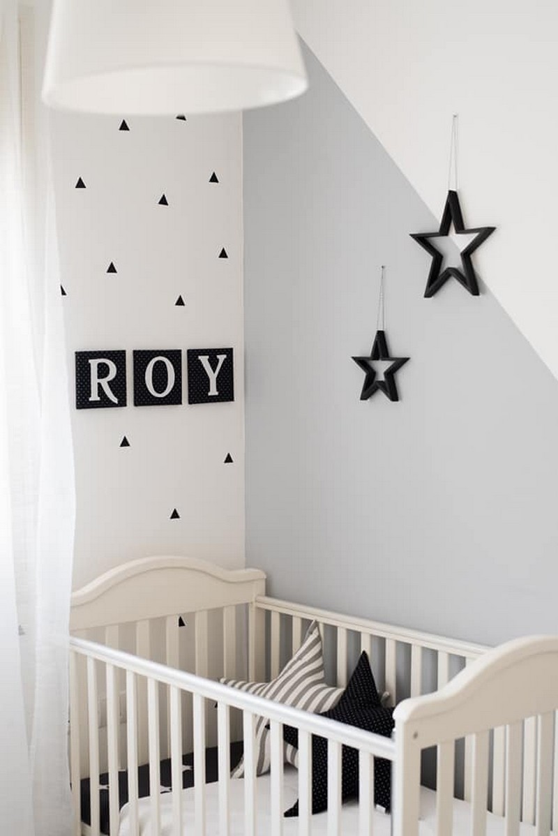 חדר תינוק שחור לבן
